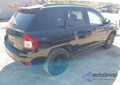 2015 Jeep Compass Sport z USA, uszkodzony, nr VIN 1C4NJDBB9FD366534